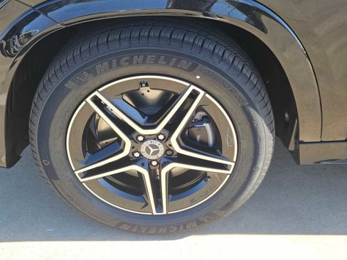 New 2026 Mercedes-Benz GLE 350 4MATIC image 9