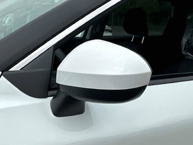 New 2026 Nissan Rogue SV AWD/4WD image 9