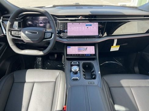 New 2025 Jeep Wagoneer S Limited w/ Comfort Package image 5