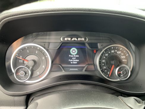 Used 2025 RAM 3500 Tradesman AWD/4WD image 21