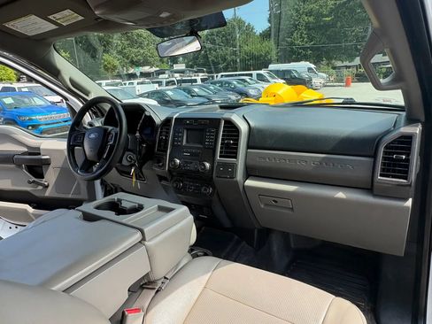 Used 2017 Ford F250 XL RWD image 34