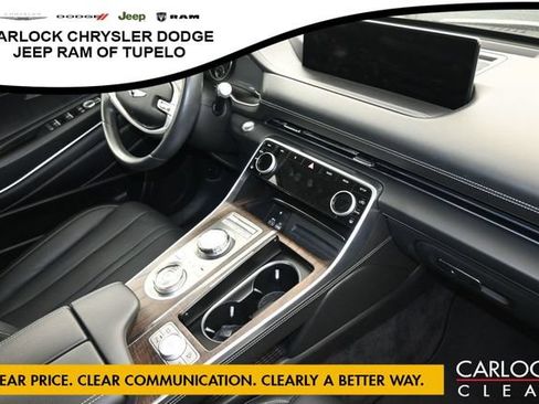 Used 2024 Genesis GV80 2.5T AWD/4WD image 46