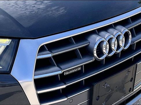 Used 2019 Audi Q5 2.0T Premium Plus w/ Premium Plus Package AWD/4WD image 31