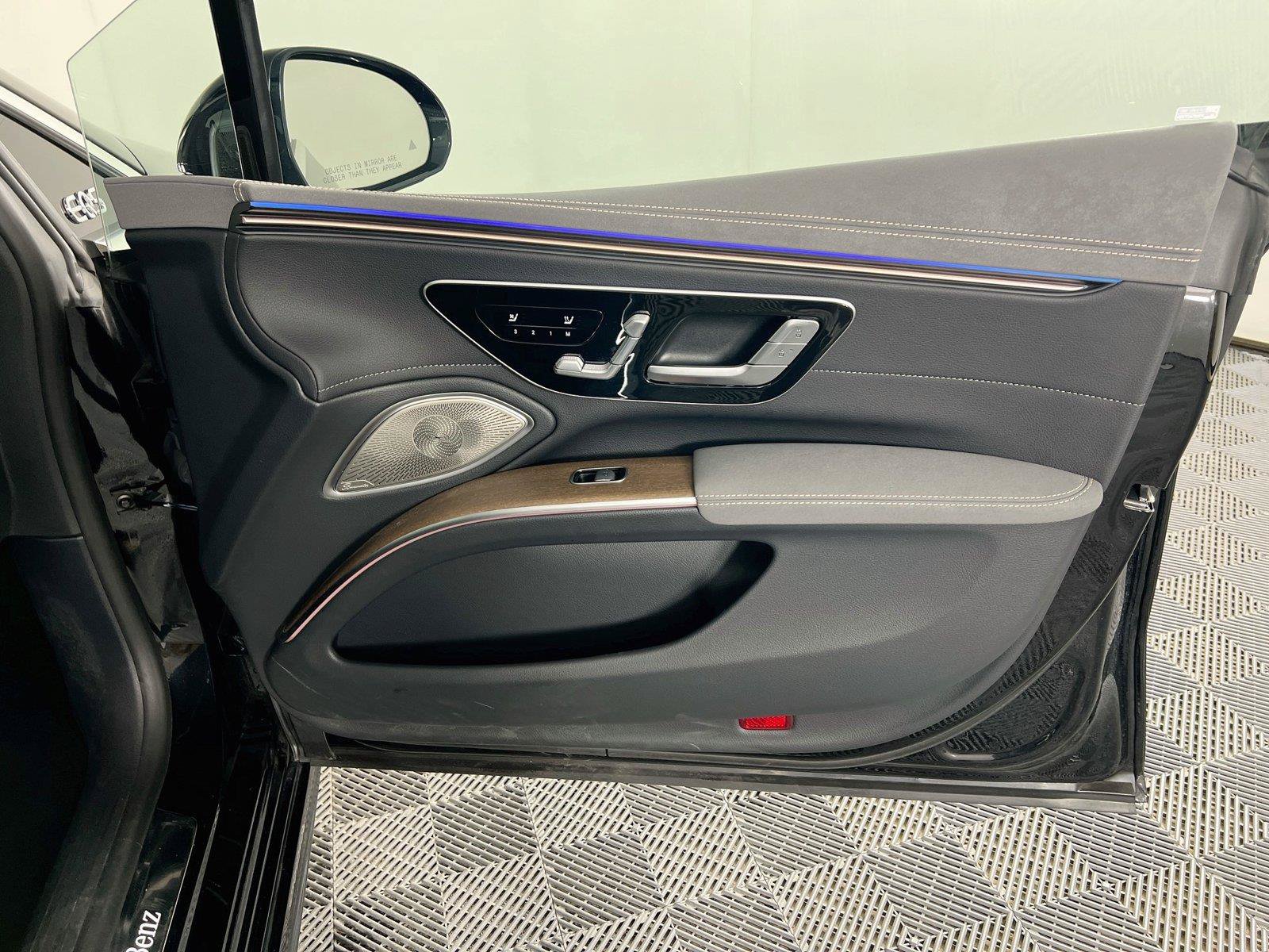 Certified 2023 Mercedes-Benz EQS 580 4MATIC Sedan image 29