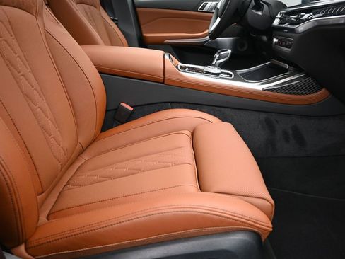 New 2026 BMW ALPINA XB7 AWD/4WD image 26