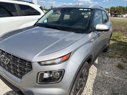 Used 2025 Hyundai Venue SEL
