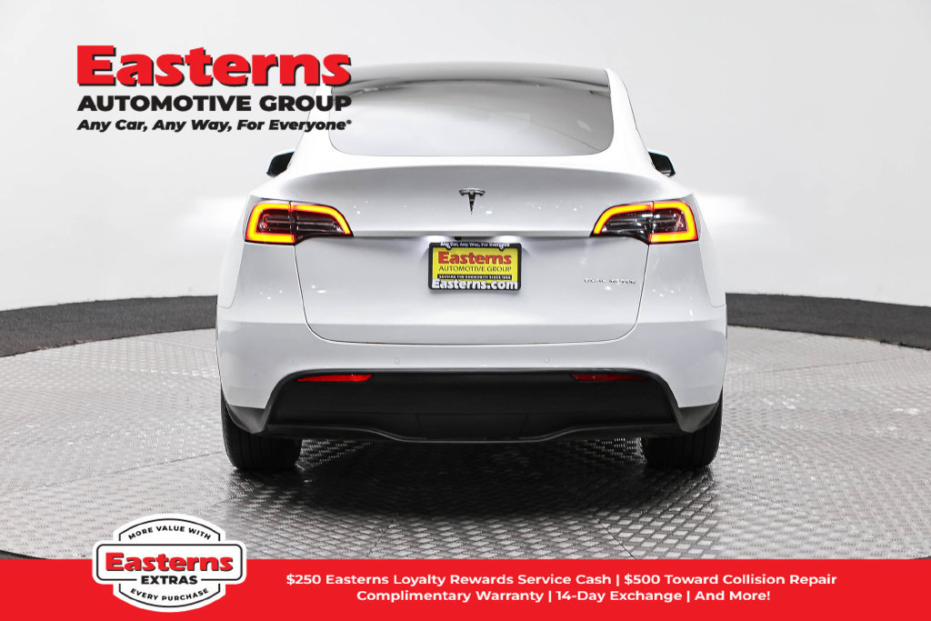 Used 2022 Tesla Model Y Long Range AWD/4WD image 6