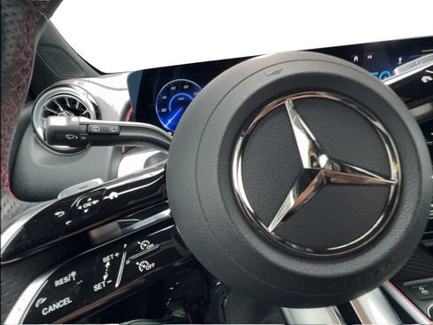 Used 2024 Mercedes-Benz EQB 300 4MATIC w/ AMG Line w/ Night Package image 38