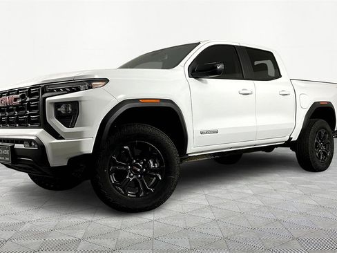 New 2025 GMC Canyon Elevation w/ Convenience Package image 1