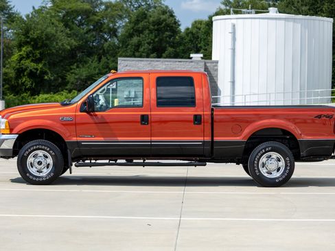 Used 2000 Ford F250 XL AWD/4WD image 9