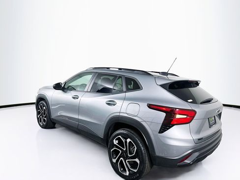 Used 2024 Chevrolet Trax RS w/ Driver Confidence Package image 5