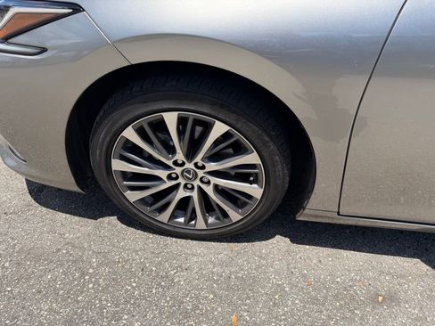 Used 2021 Lexus ES 350 w/ Premium Package FWD image 9