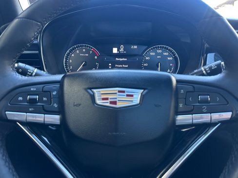 Certified 2024 Cadillac XT6 Premium Luxury image 33