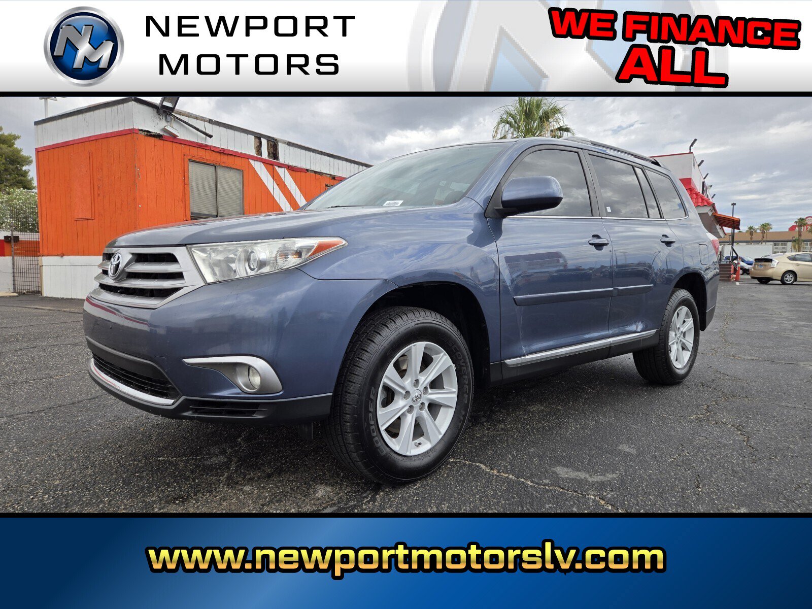 Used 2013 Toyota Highlander Plus FWD image 1