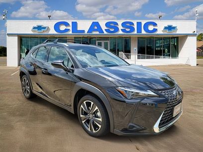 Used 2025 Lexus UX 300h FWD w/ Accessory Package (Z2)