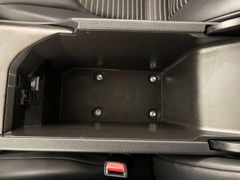 Certified 2024 Toyota Camry SE FWD image 23