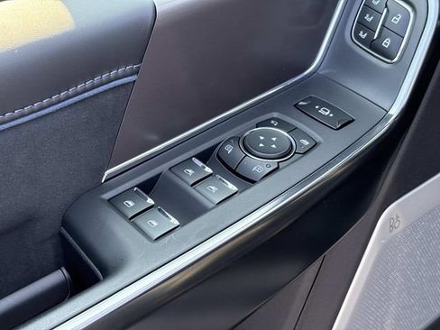 New 2026 Ford F250 Platinum AWD/4WD image 22