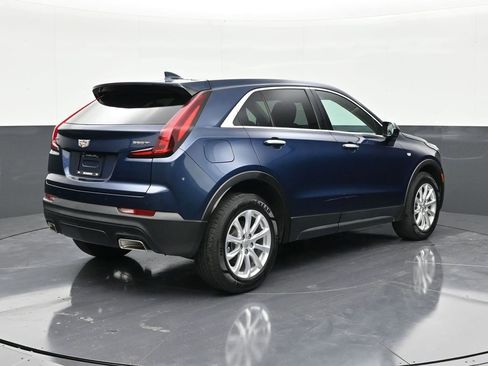 Certified 2021 Cadillac XT4 Luxury w/ Driver Awareness Package image 5