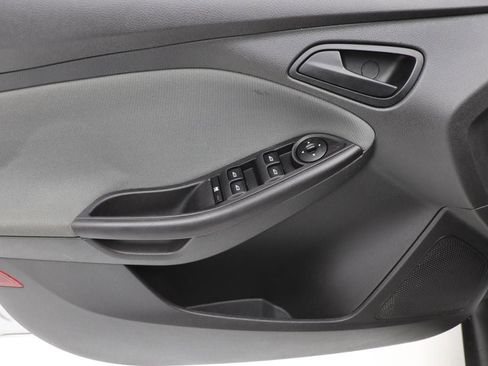 Used 2012 Ford Focus SE image 14