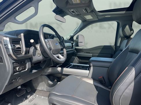 Used 2023 Ford F250 Lariat w/ Lariat Ultimate Package image 9