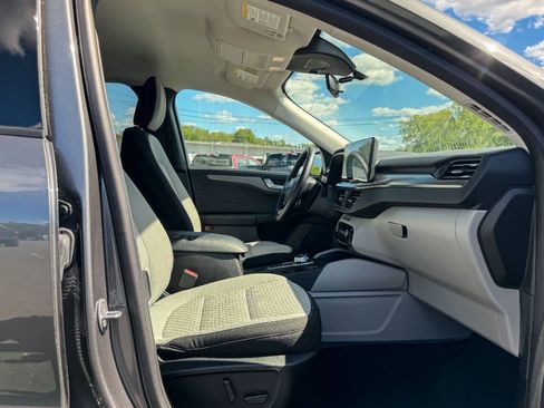 Used 2023 Ford Escape Active w/ Tech Pack #2 AWD/4WD image 10