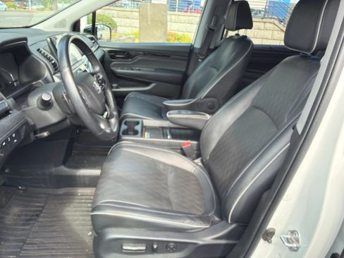 Used 2023 Honda Odyssey Elite image 10