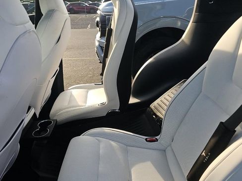 Used 2025 Tesla Model X Plaid AWD/4WD image 4