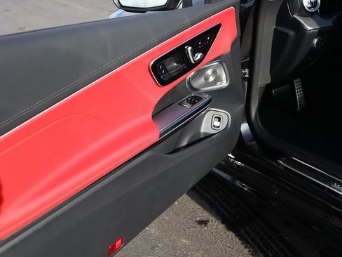 New 2026 Mercedes-Benz CLE 300 4MATIC Coupe image 23