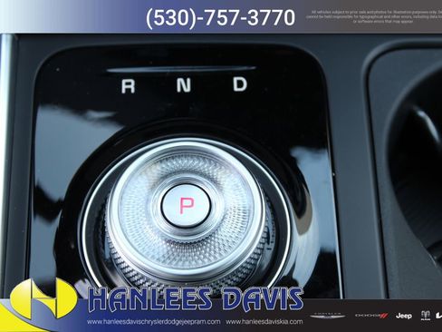 New 2026 Kia Carnival EX image 24