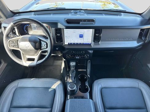 Used 2023 Ford Bronco Outer Banks AWD/4WD image 15