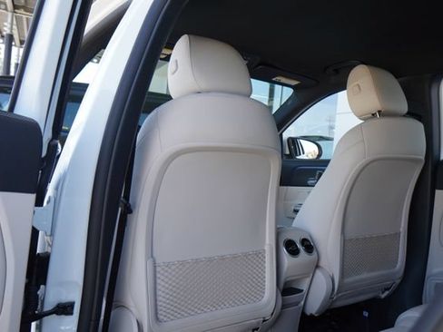 Certified 2025 Mercedes-Benz GLA 250 image 28