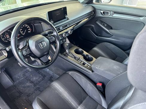 Used 2024 Honda Civic Sport image 9