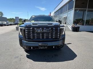 New 2026 GMC Sierra 2500 Denali Ultimate AWD/4WD video 2