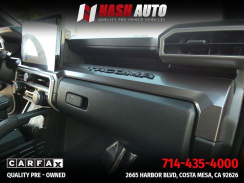 Used 2025 Toyota Tacoma TRD Off-Road AWD/4WD image 36