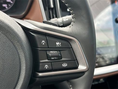 Used 2025 Subaru Outback Touring XT w/ Popular Package #2 image 30