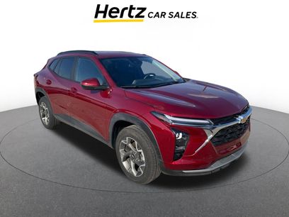 Used 2025 Chevrolet Trax LT w/ LT Convenience Package