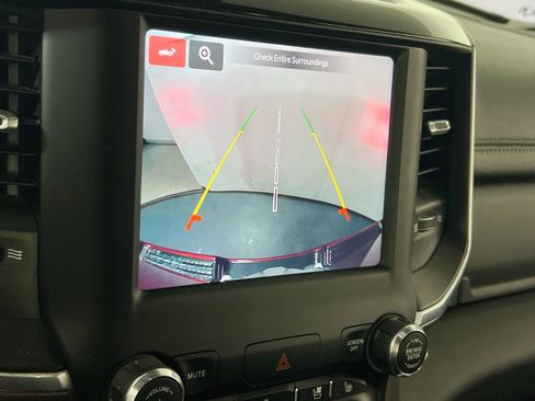 Used 2022 RAM 1500 Laramie w/ Sport Appearance Package image 13