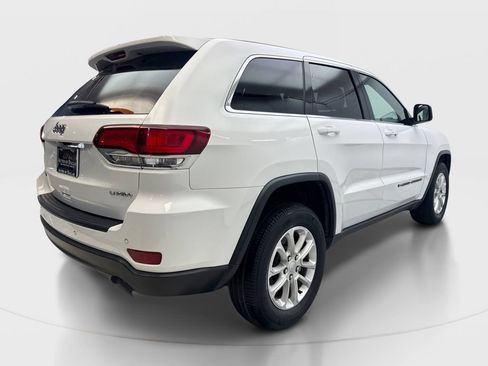 Used 2022 Jeep Grand Cherokee Laredo E AWD/4WD image 6