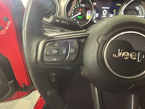 Used 2023 Jeep Wrangler Unlimited w/ Cold Weather Group AWD/4WD image 20