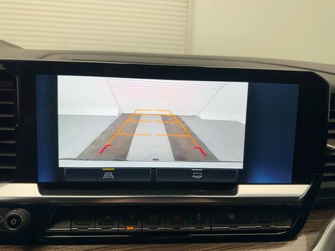 New 2026 Chevrolet Silverado 1500 LT image 24