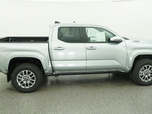 New 2026 Toyota Tacoma Limited AWD/4WD image 11