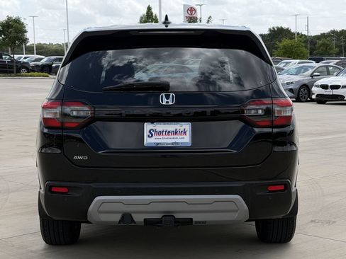 Used 2024 Honda Pilot EX-L image 5