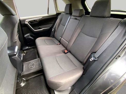 Used 2023 Toyota RAV4 LE FWD image 20