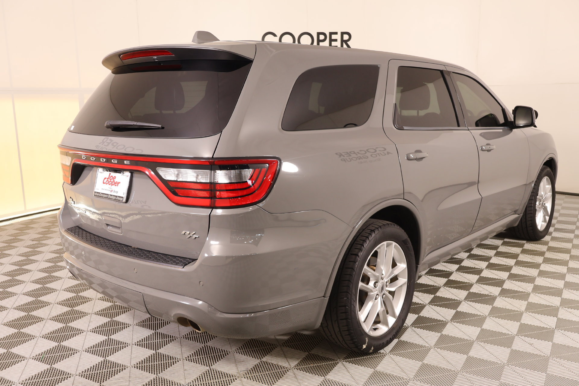 Used 2022 Dodge Durango R/T RWD image 23