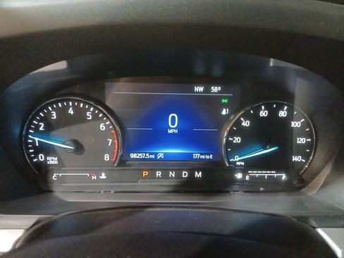 Used 2020 Ford Explorer XLT w/ Equipment Group 202A image 10