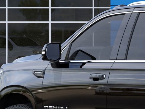 New 2026 GMC Yukon XL Denali Ultimate image 13
