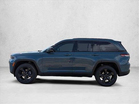 New 2026 Jeep Grand Cherokee Limited w/ Limited Altitude Package image 4