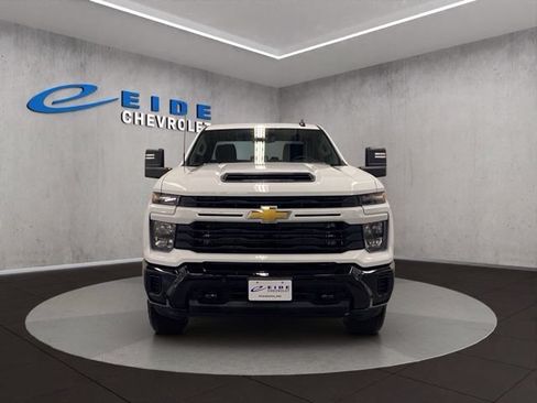 New 2026 Chevrolet Silverado 2500 Custom w/ Custom Value Package AWD/4WD image 2