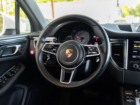 Used 2018 Porsche Macan S AWD/4WD image 33