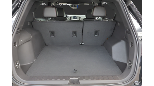 Used 2024 Chevrolet Equinox RS FWD image 18